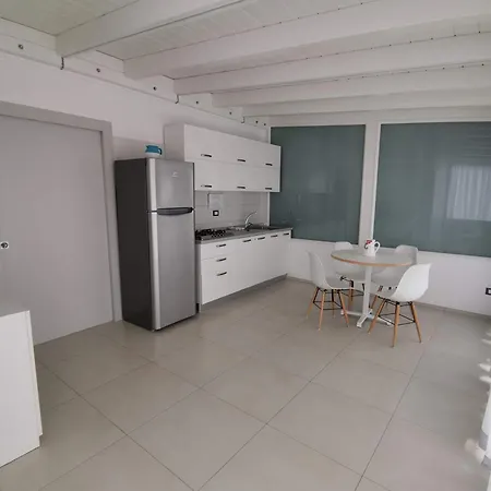 Mary Vi Guest house *